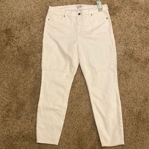 White Pistola Jennifer Skinny Jean. Size 32. NWT